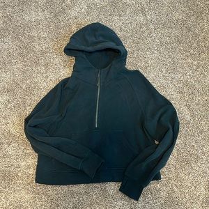 Lululemon Scuba Half Zip Crop